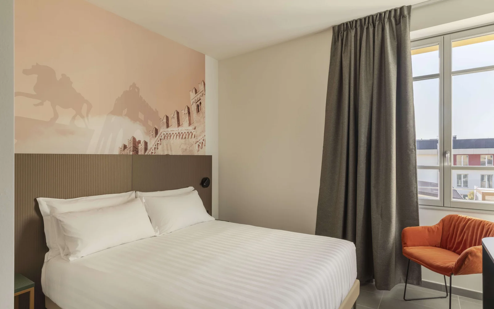 B&B Hotel Piacenza – building